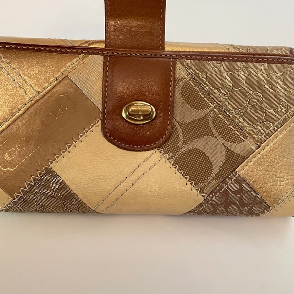 Coach Patchwork Gold Canvas/Leather Logo Turnlock Long Wallet - Picture 14 of 14